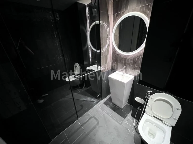 1 Bed Apartment (Condo) for Rent in  Maple Leaf Elite 1 - Image 5