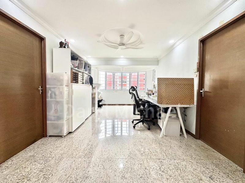 Executive HDB for Sale in  601 Elias Road - Image 4