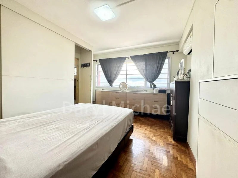 Executive HDB for Sale in  601 Elias Road - Image 7