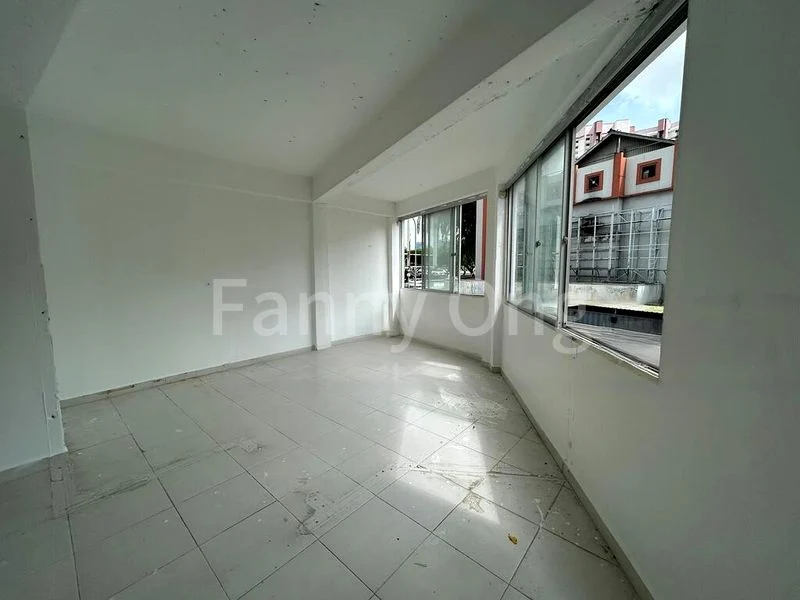 Shop / Shophouse for Rent: Mackenzie Road - Image 3