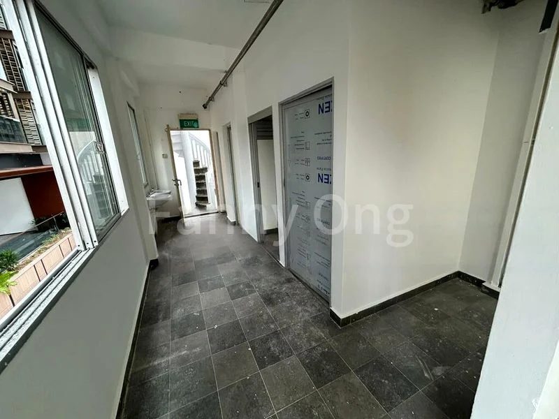 Shop / Shophouse for Rent: Mackenzie Road - Image 1