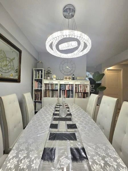 3 Room (3NG) HDB for Sale in  116 Hougang Avenue 1 - Image 3