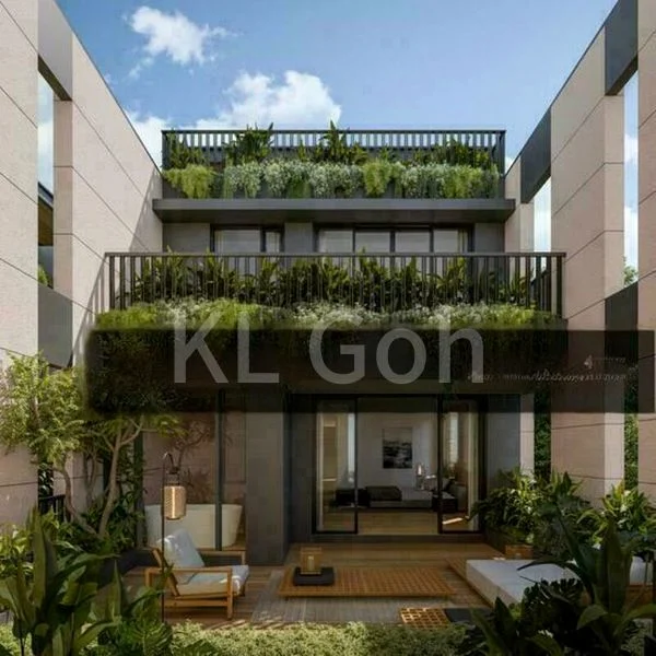 6 Bed Semi-Detached House (Landed) for Sale in  East Palm - Image 3