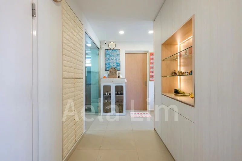 3 Room (3A) HDB for Sale in 53 Strathmore Avenue - Image 3