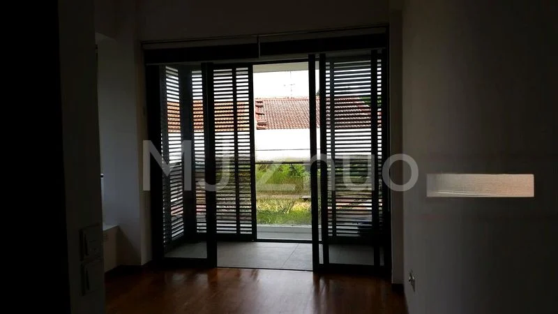 3 Bed Condo for Sale in  Eastbay - Image 5