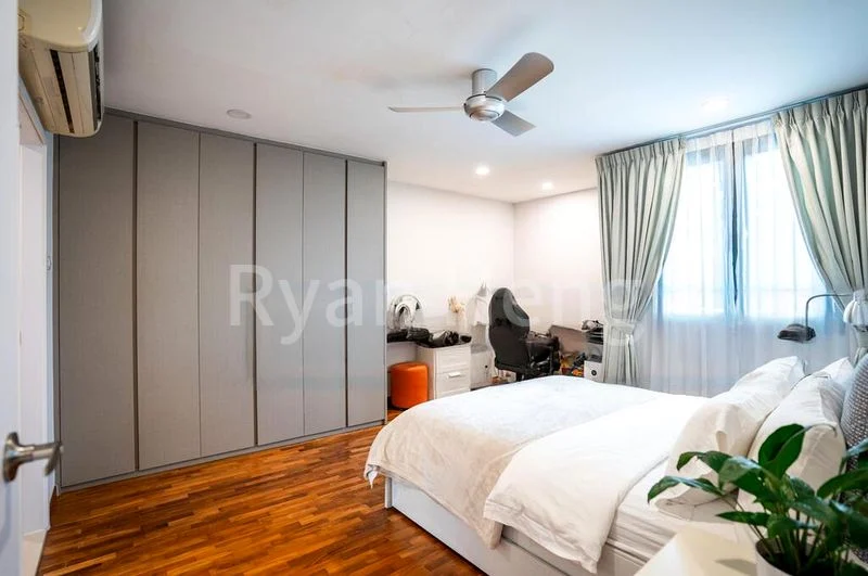 4 Bed Apartment (Condo) for Sale in  The Scenic @ Braddell - Image 6