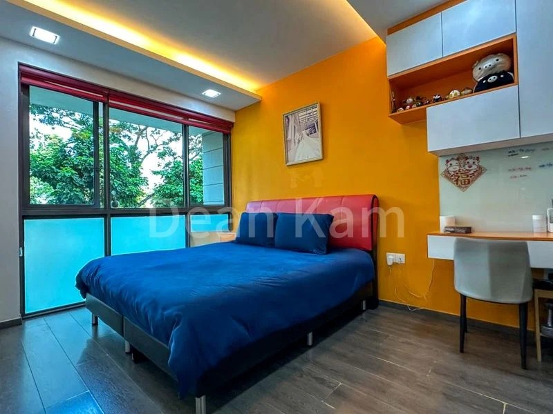 4 Bed Executive Condo for Sale in  The Topiary - Image 10