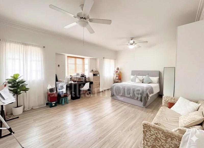 6 Bed Terraced House (Landed) for Sale in Summer Place - Image 2