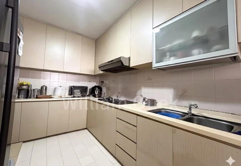 6 Bed Terraced House (Landed) for Sale in Summer Place - Image 6