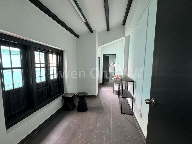 Shop / Shophouse for Rent: 80 Arab Street - Image 2