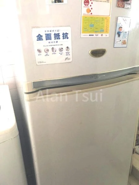 Common Room (HDB) for Rent in  104 Jalan Rajah - Image 5