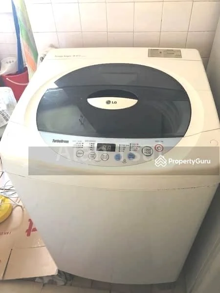 Common Room (HDB) for Rent in  104 Jalan Rajah - Image 6