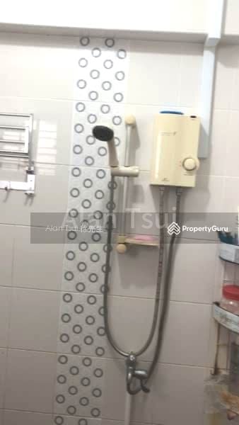 Common Room (HDB) for Rent in  104 Jalan Rajah - Image 7
