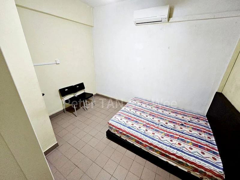 Common Room (Condo) for Rent in  Harbourlights - Image 2