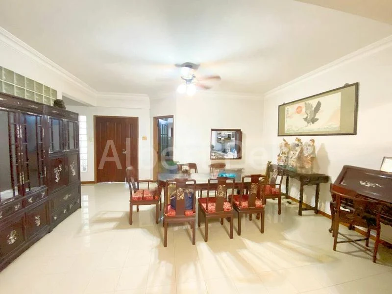 5 Bed Terraced House (Landed) for Sale in  Airview Park - Image 1