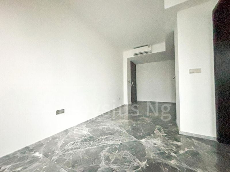 1 Bed Condo for Rent in  Newport Residences / Newport Tower - Image 2