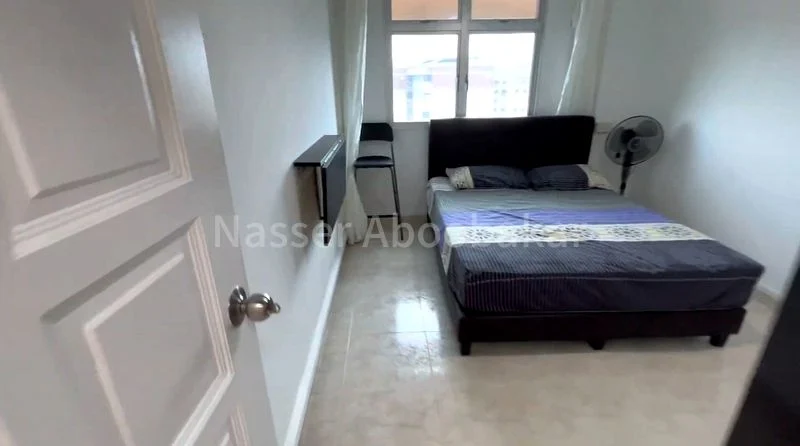 Executive HDB for Rent in 498D Tampines Street 45 - Image 9