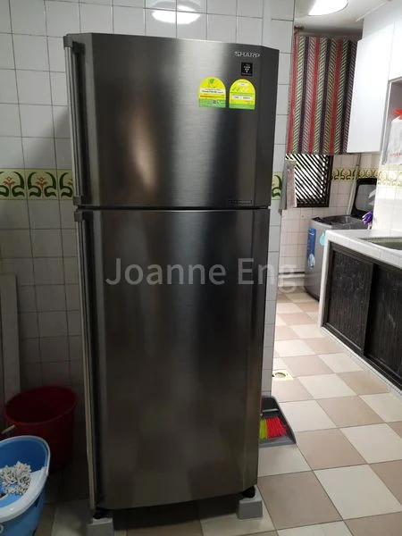 Common Room (HDB) for Rent in  642 Bukit Batok Central - Image 5