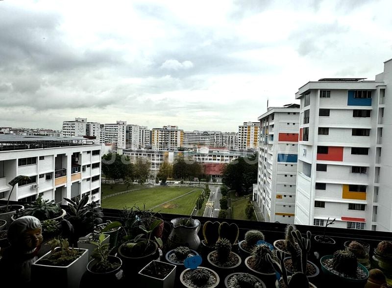 Maisonette HDB for Sale in 108 Teck Whye Lane - Image 2