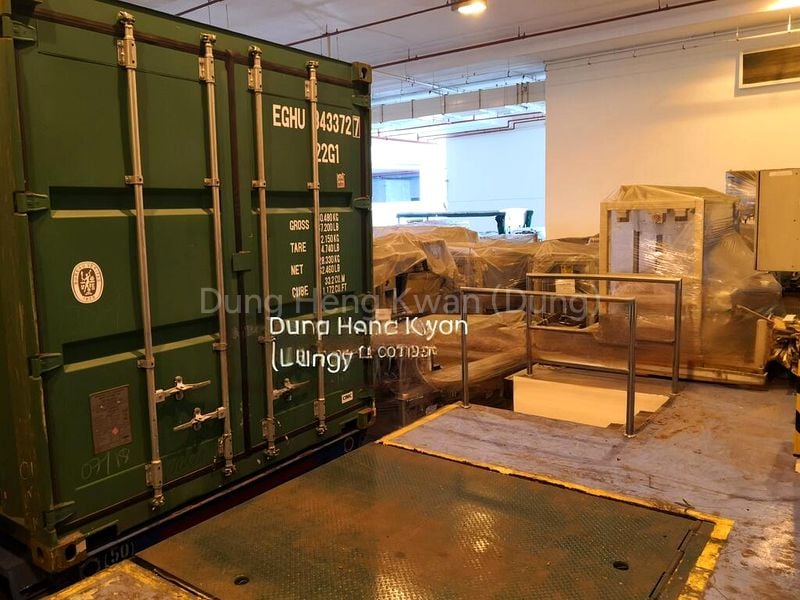 Warehouse for Rent:  Ramp Access | 40ft Loading Bays | High Ceilings - Image 16