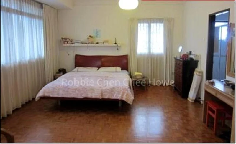 5 Bed Semi-Detached House (Landed) for Rent in  Regent Villas - Image 6