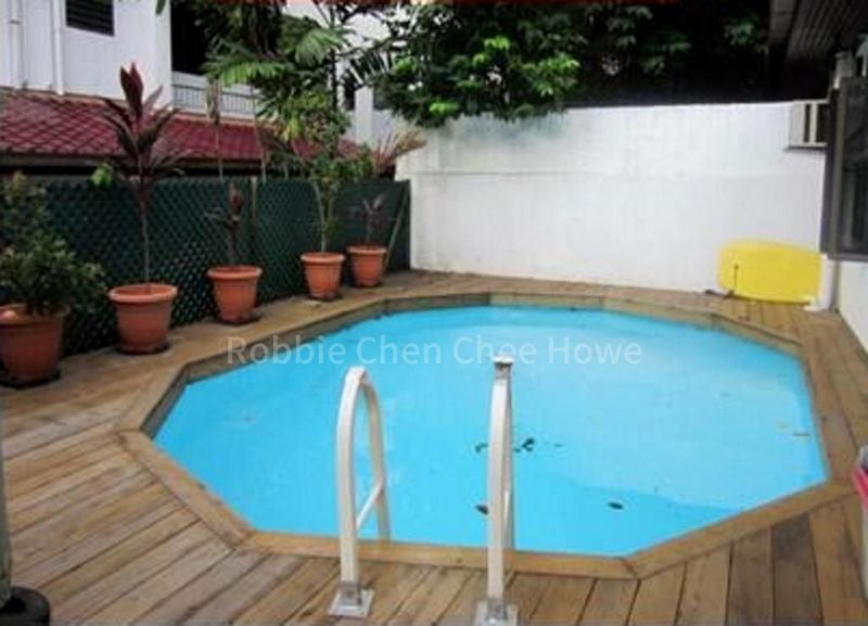 5 Bed Semi-Detached House (Landed) for Rent in  Regent Villas - Image 9