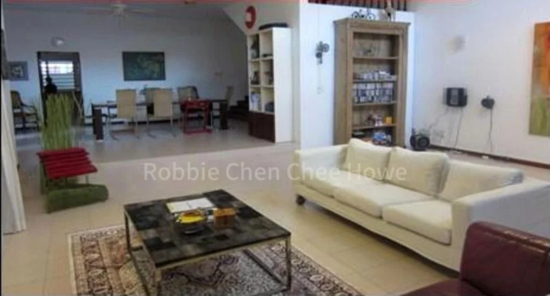 5 Bed Semi-Detached House (Landed) for Rent in  Regent Villas - Image 10