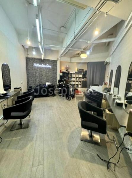 Other Retail for Sale: Thomson V Two - Image 5