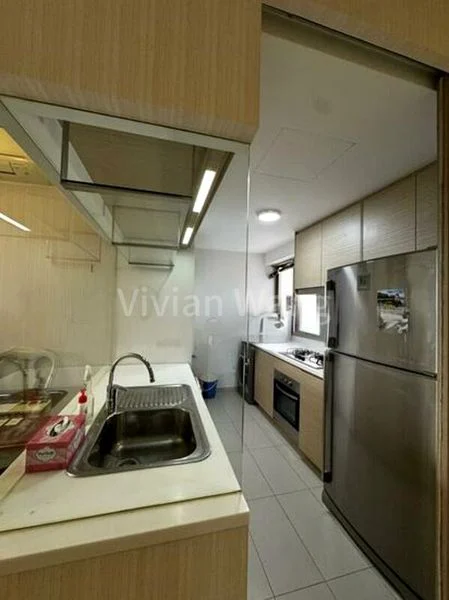 3 Bed Condo for Sale in  Waterfront Gold - Image 1