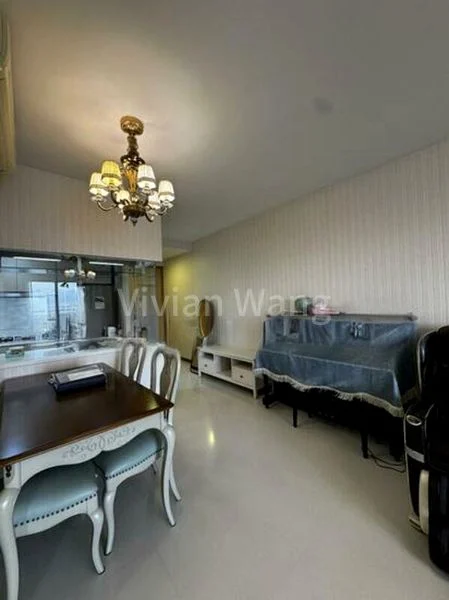 3 Bed Condo for Sale in  Waterfront Gold - Image 3