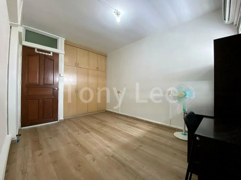 3 Room (3NG) HDB for Rent in  319 Clementi Avenue 4 - Image 3