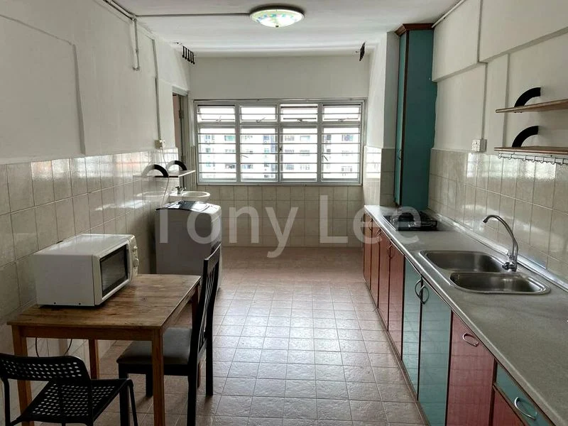 3 Room (3NG) HDB for Rent in  319 Clementi Avenue 4 - Image 6