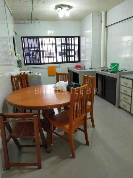 3 Room (3NG) HDB for Rent in  586 Ang Mo Kio Avenue 3 - Image 2