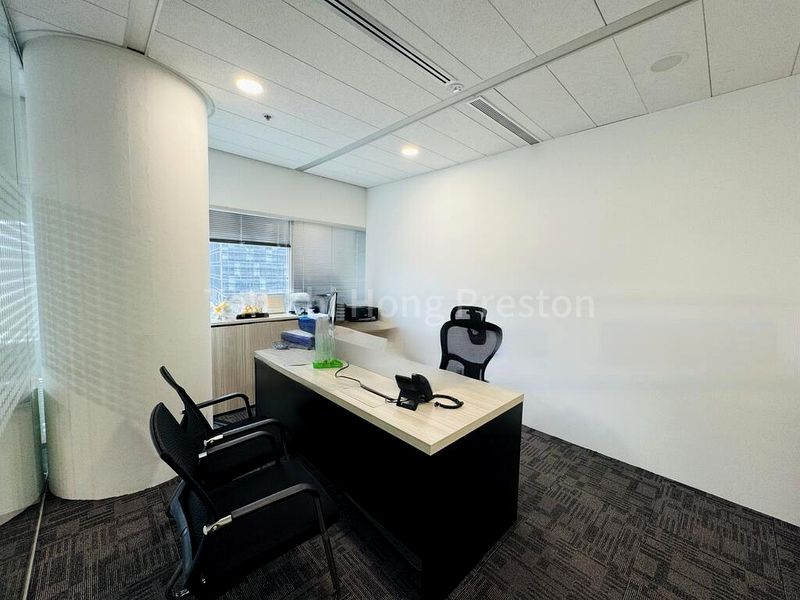 Office for Rent: Gateway East - Image 14