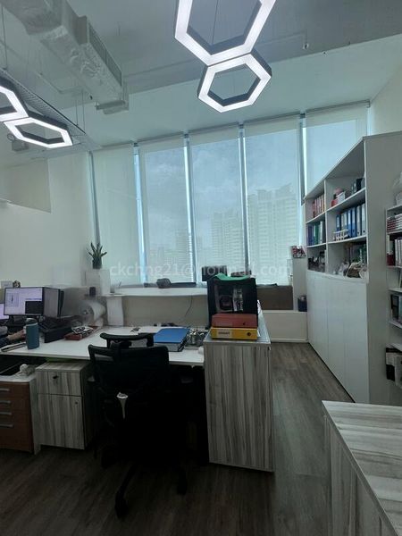 Office for Rent: ARC 380 - Image 7