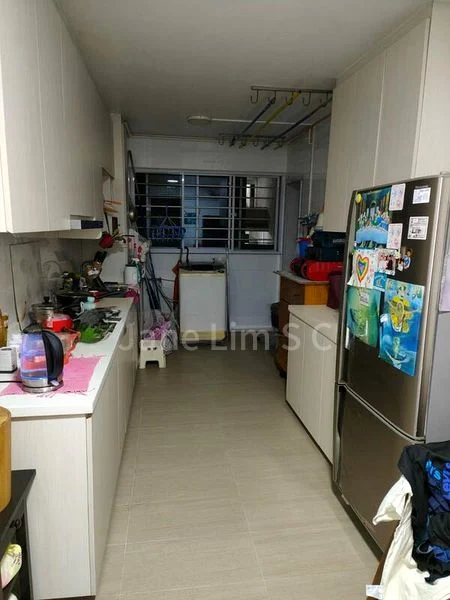 Common Room (HDB) for Rent in 762 Yishun Street 72 - Image 1