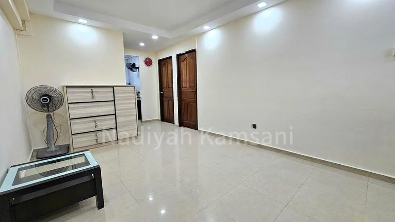 3 Room (3A) HDB for Sale in  853 Yishun Ring Road - Image 11