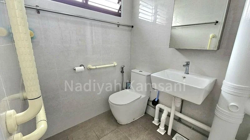 3 Room (3A) HDB for Sale in  853 Yishun Ring Road - Image 1