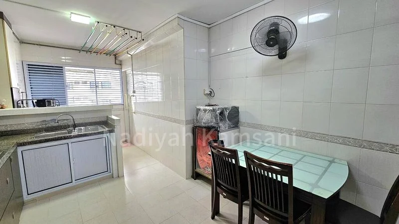 3 Room (3A) HDB for Sale in  853 Yishun Ring Road - Image 7