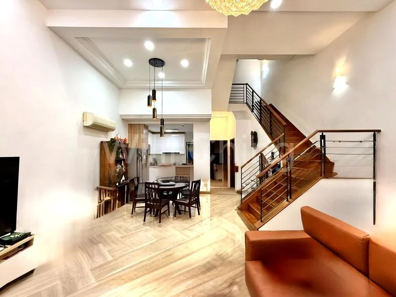 5 Bed Terraced House (Landed) for Sale in  Henley Gardens - Image 9