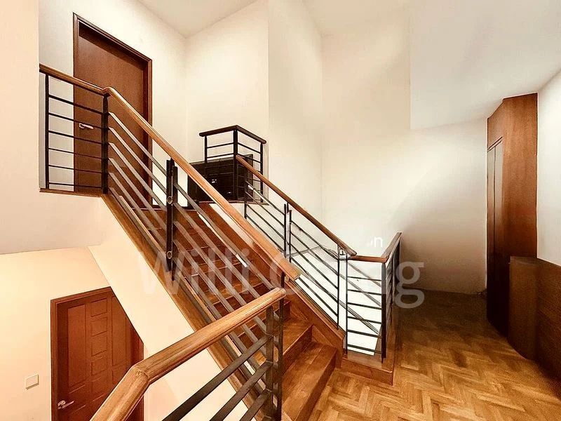 5 Bed Terraced House (Landed) for Sale in  Henley Gardens - Image 12