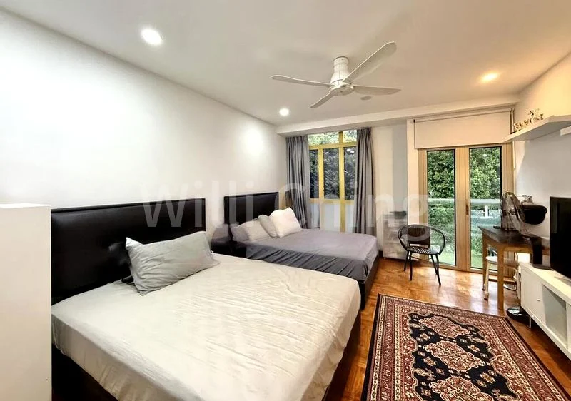 5 Bed Terraced House (Landed) for Sale in  Henley Gardens - Image 2