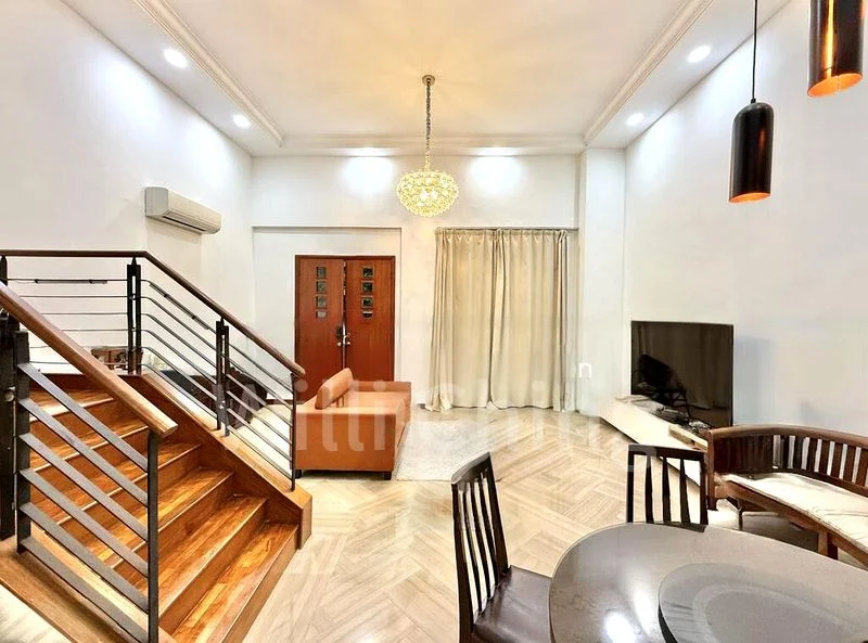 5 Bed Terraced House (Landed) for Sale in  Henley Gardens - Image 13