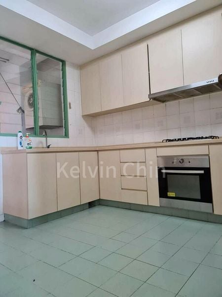 4 Bed Apartment (Condo) for Rent in  Tiara - Image 9