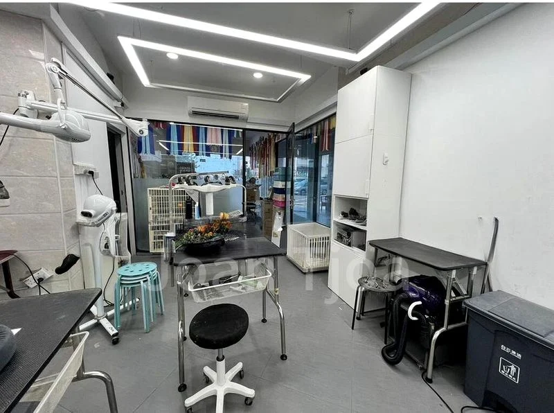 Shop / Shophouse for Rent: Corner Pet, Yoga, Pilates, Tuition Center, F & B Catering Takeaway on the East Side - Image 5
