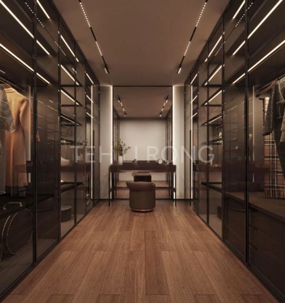 6 Bed Bungalow (Landed) for Sale in  Serangoon Park - Image 1