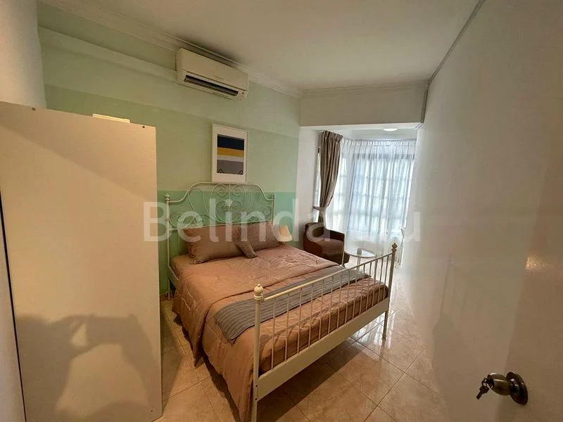 Room (Condo) for Rent in  Chiltern Park - Image 1