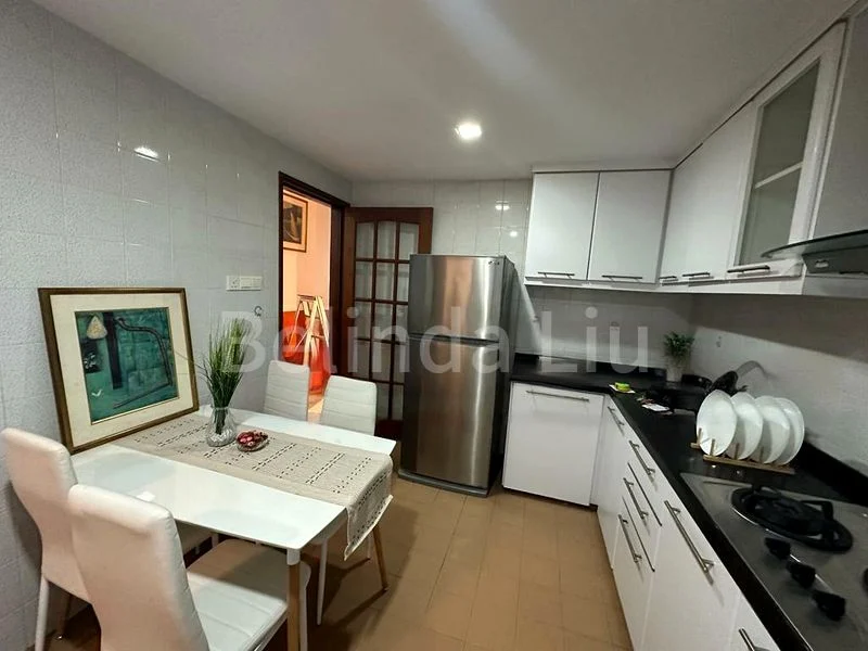 Room (Condo) for Rent in  Chiltern Park - Image 6