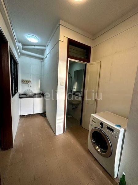 Room (Condo) for Rent in  Chiltern Park - Image 5