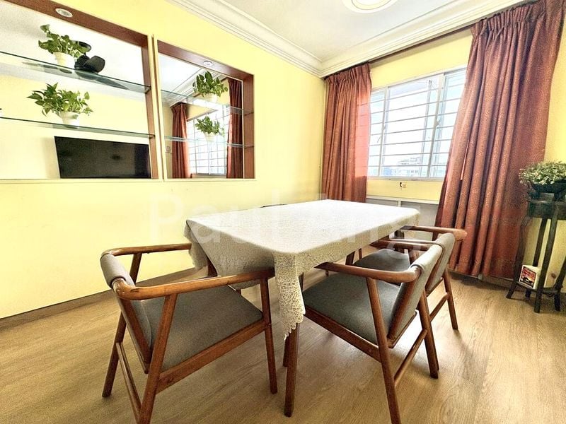 5 Room (5I) HDB for Sale in  28 Balam Road - Image 3